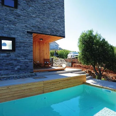 Luxury Itana With Private Pool And Sea View