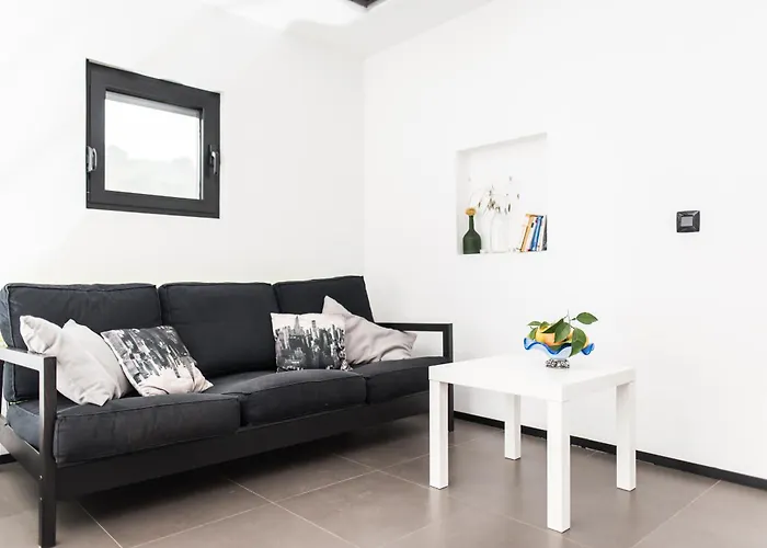 Luxury Itana With Private Pool And Sea View Villa *