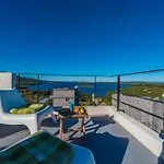 Villa Luxury Itana With Private Pool And Sea View Dragove