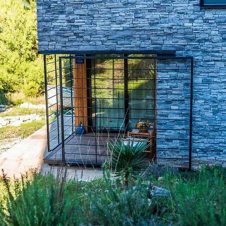 Luxury Itana With Private Pool And Sea View Villa *