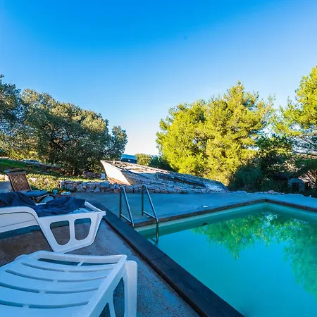 Luxury Itana With Private Pool And Sea View