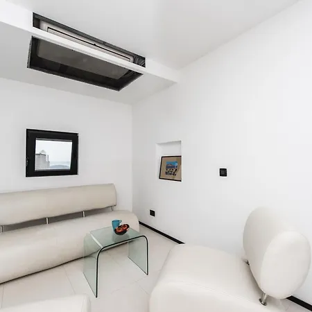 빌라 Luxury Itana With Private Pool And Sea View
