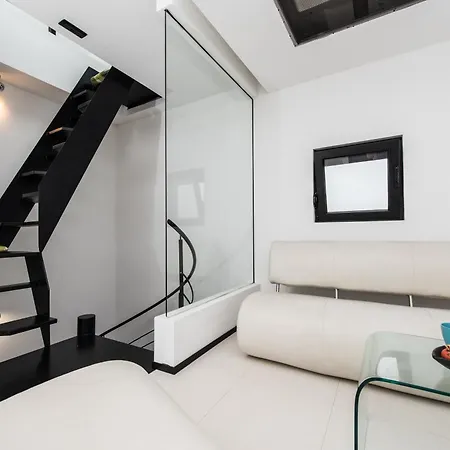 빌라 Luxury Itana With Private Pool And Sea View Dragove
