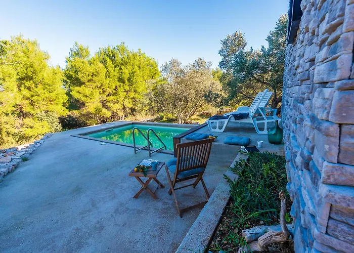 Villa Luxury Itana With Private Pool And Sea View Dragove